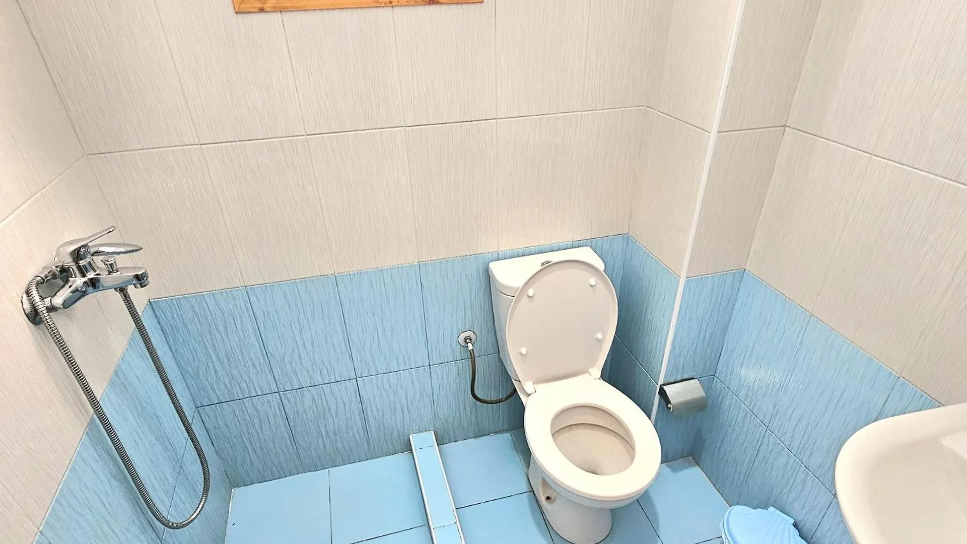 Center Apartments 사밀